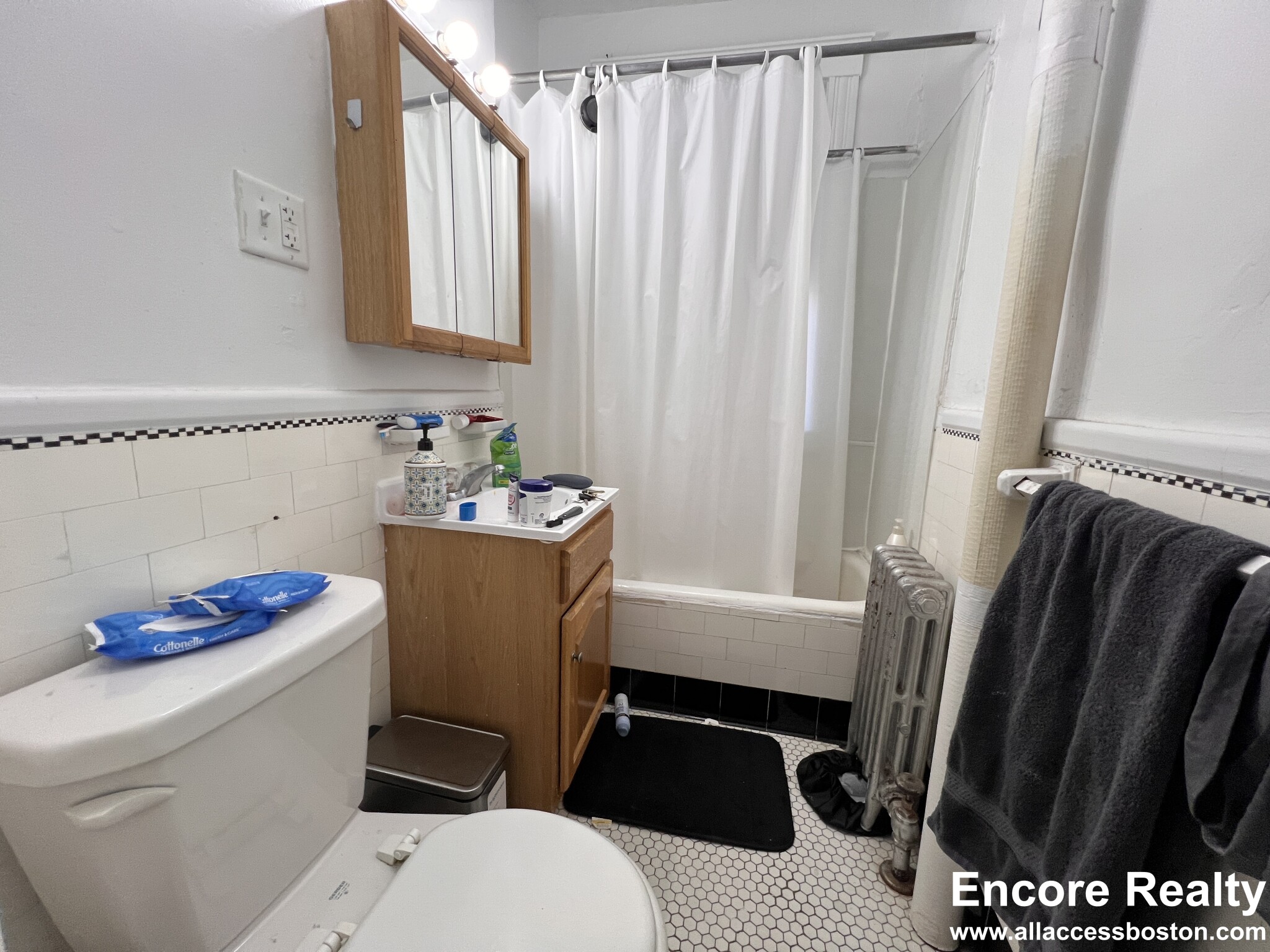 116 Washington St, Brighton