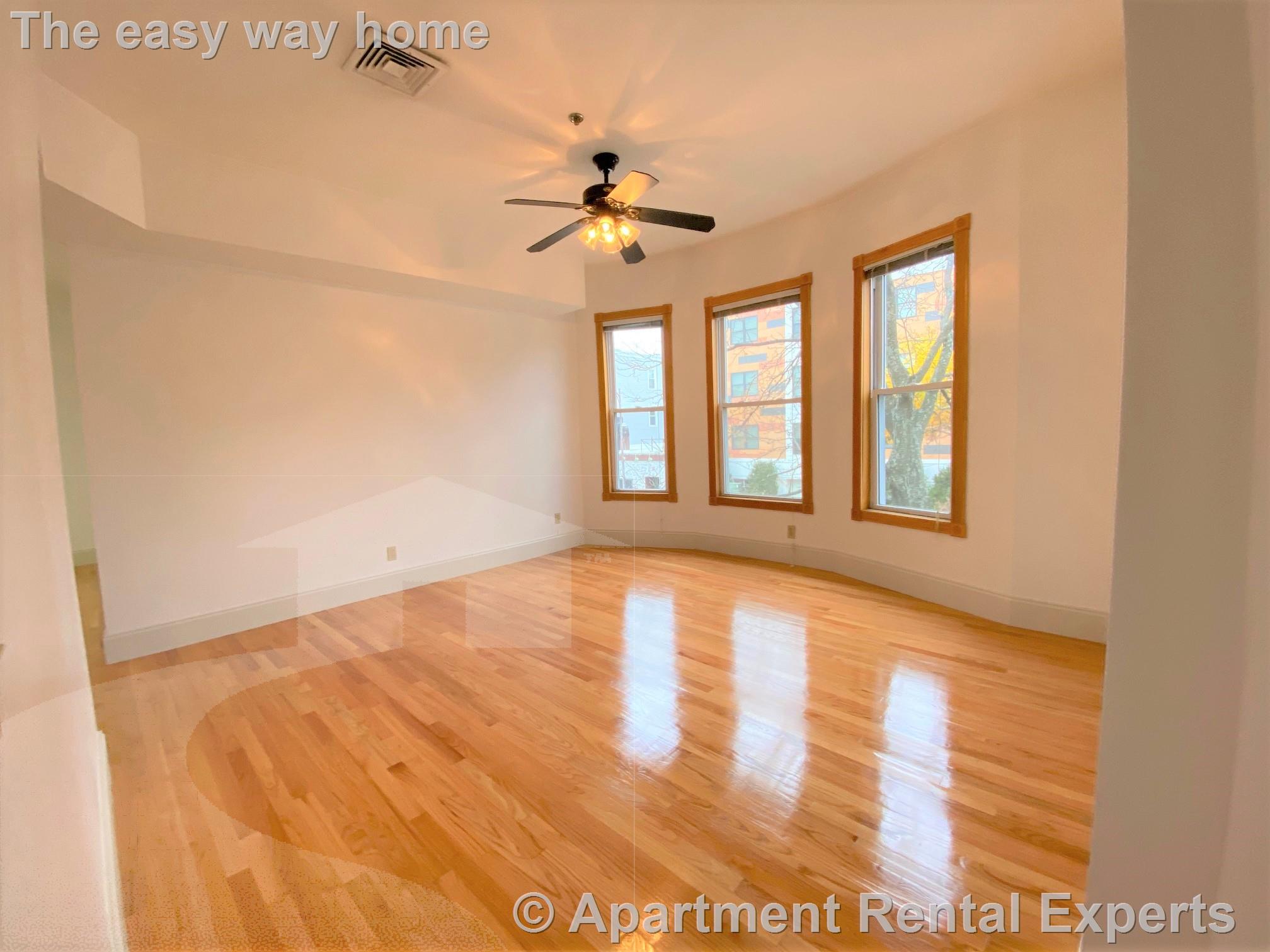 183 Columbia St, Central Square