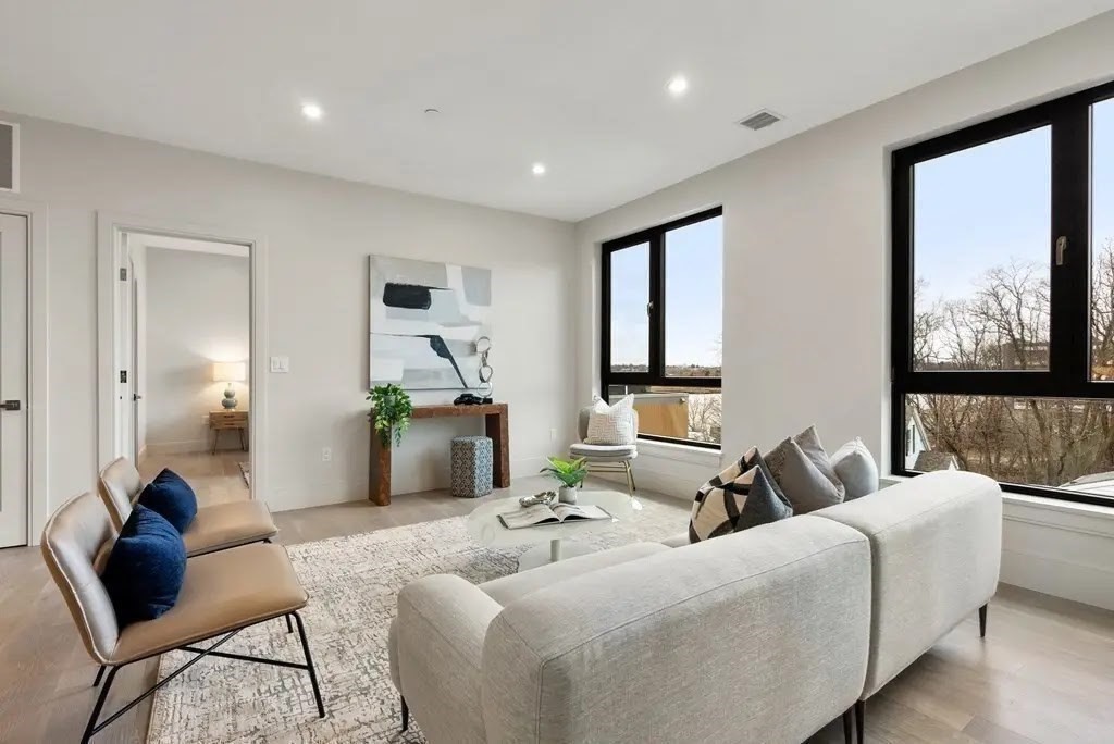 85 Myrtle, Quincy