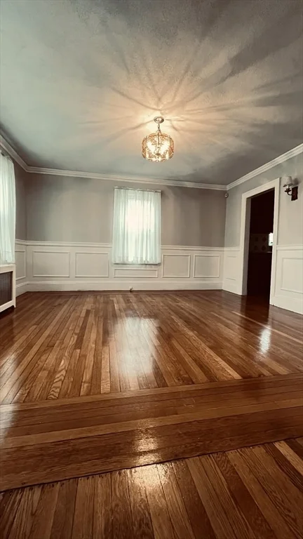 21 Lawrence Ln, Belmont