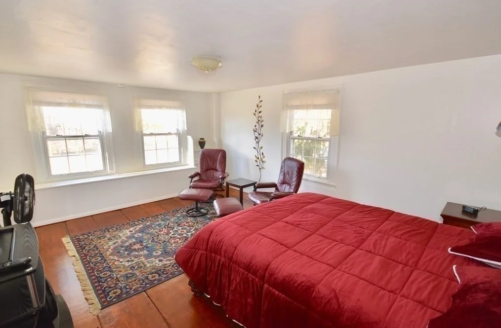 58 South East St, Amherst