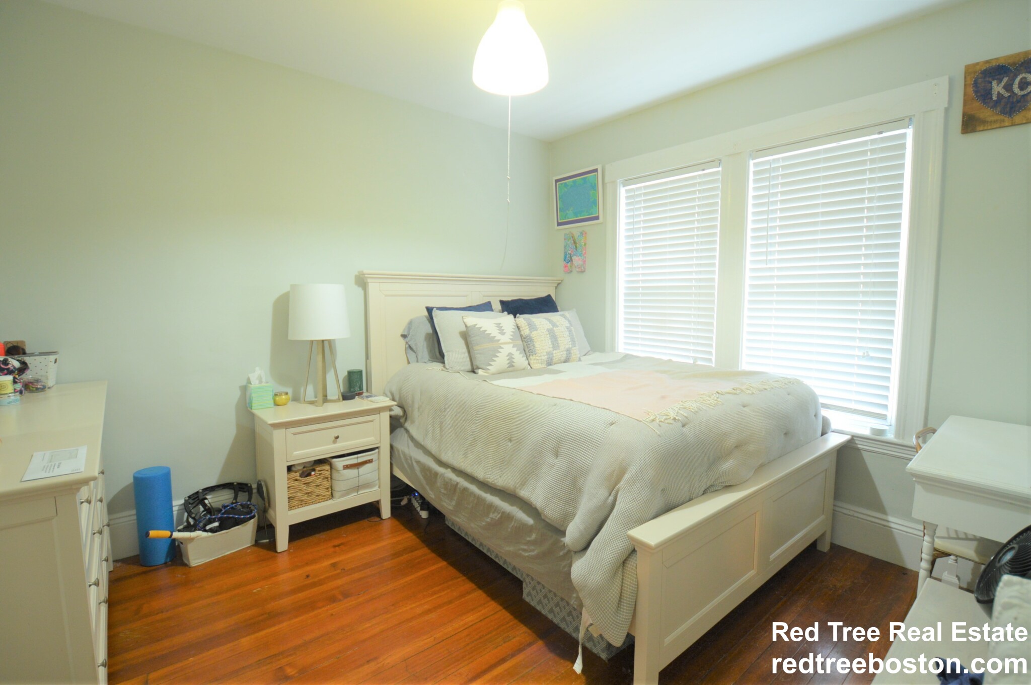 14 Breck Ave, Oak Square