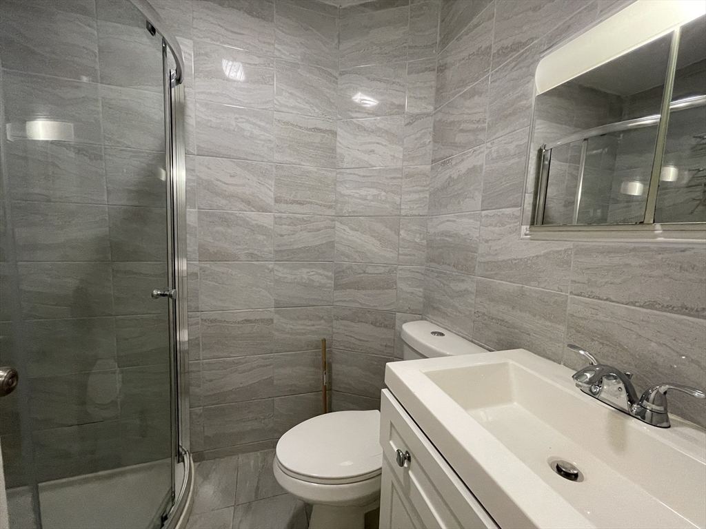 338 K St, South Boston