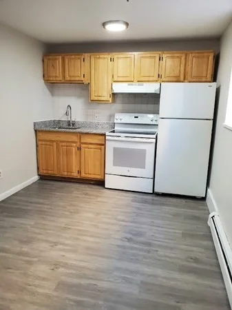 580 Cummins Highway, Mattapan