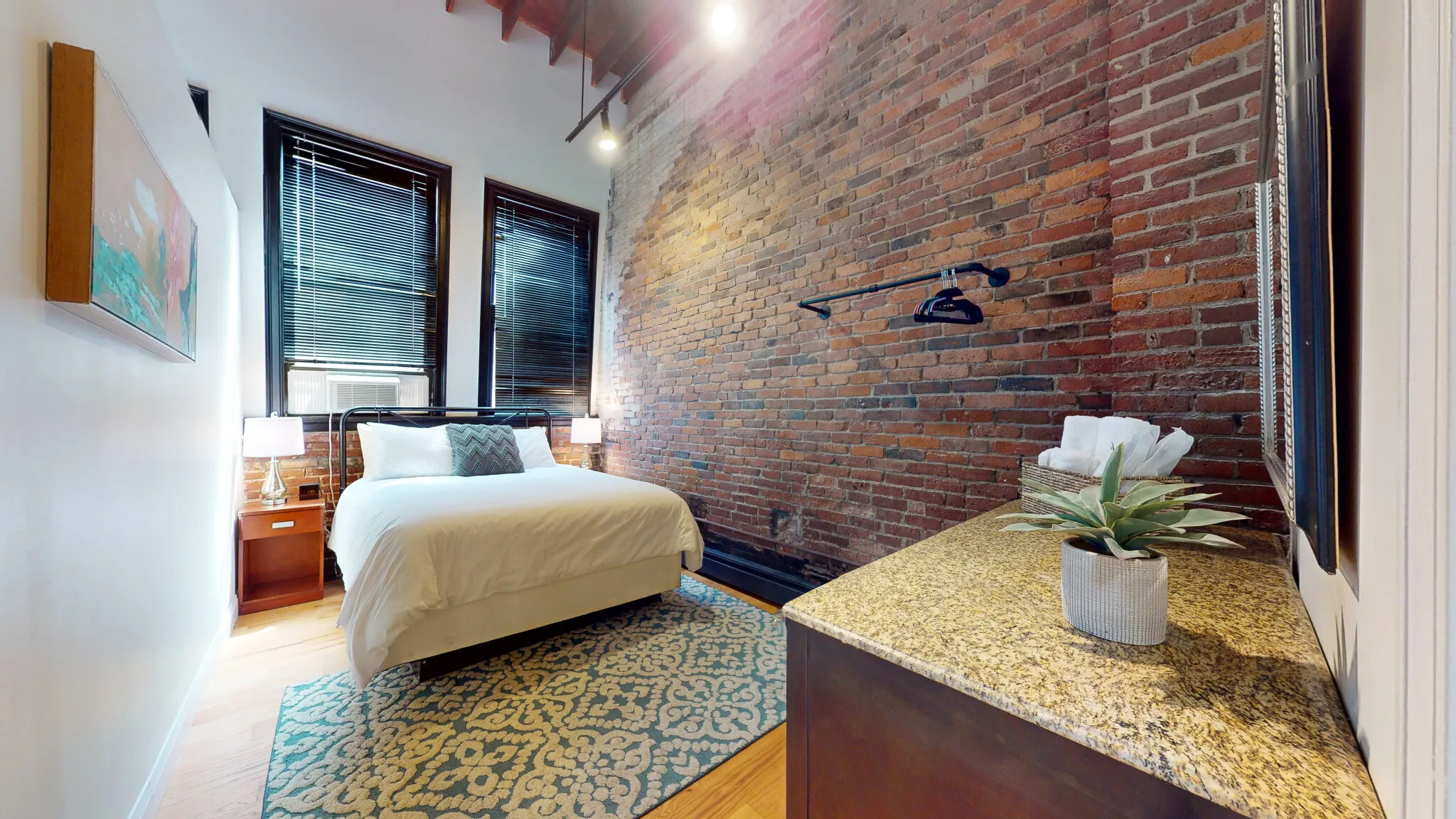 19 Stanhope St, Back Bay