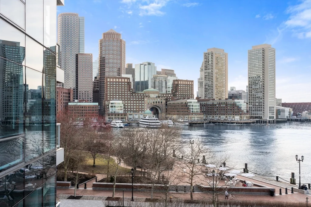 22 Liberty, Seaport District