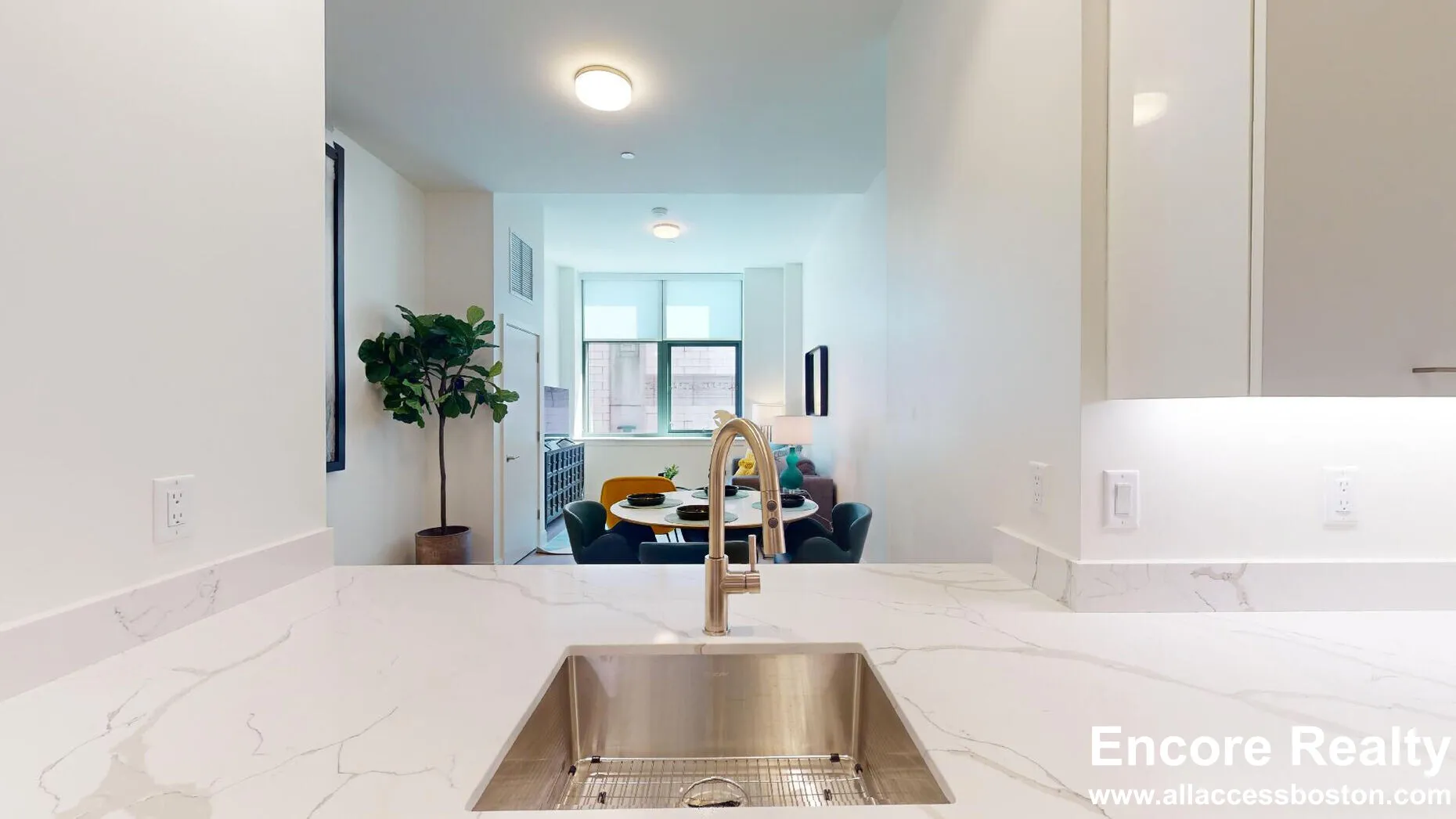 1079 Commonwealth Ave, Allston