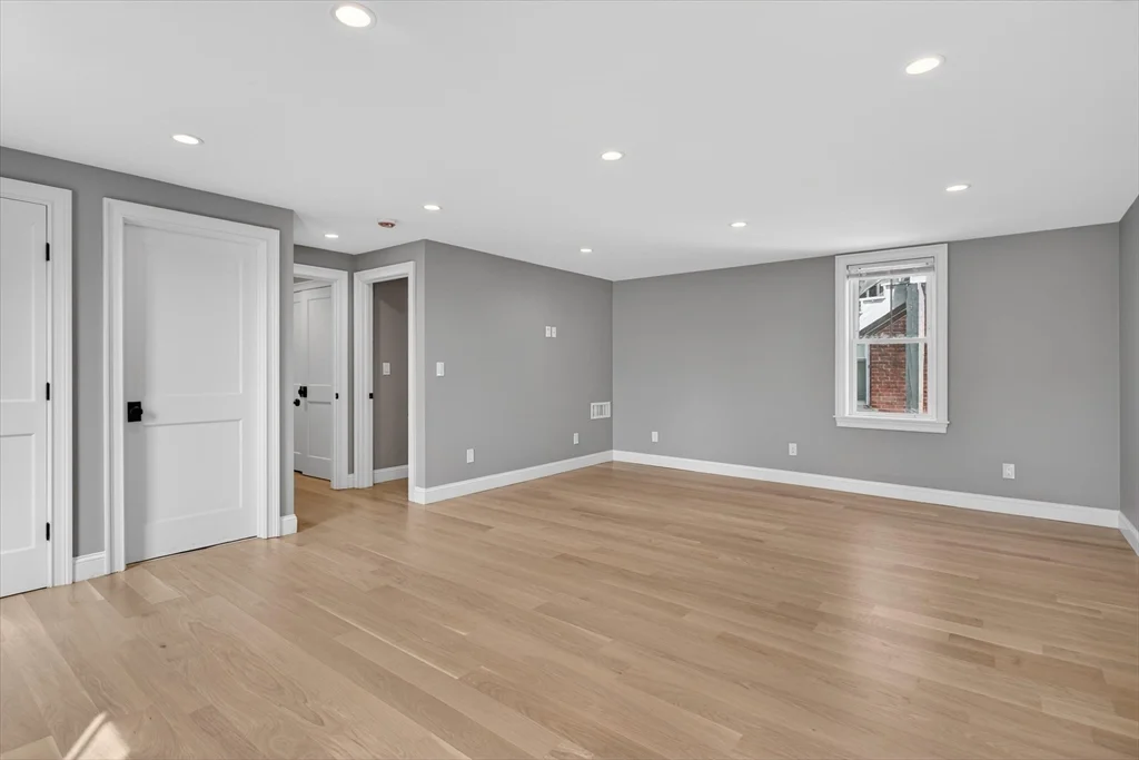 17 Allston St, Charlestown