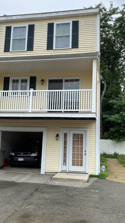 67 Princeton St, Chelmsford