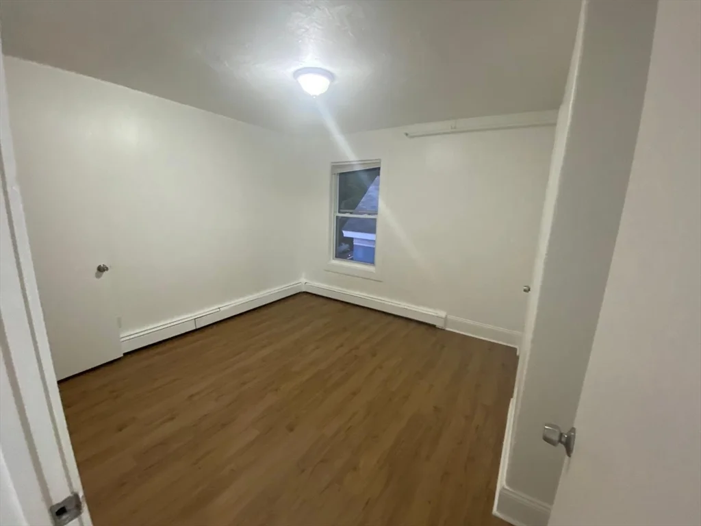 133 Chestnut St, Lynn