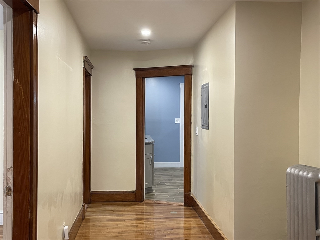 23 Lothrop Ave, Milton