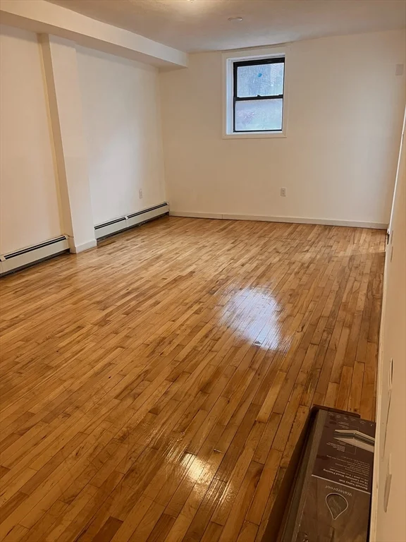 15 Park Vale, Allston