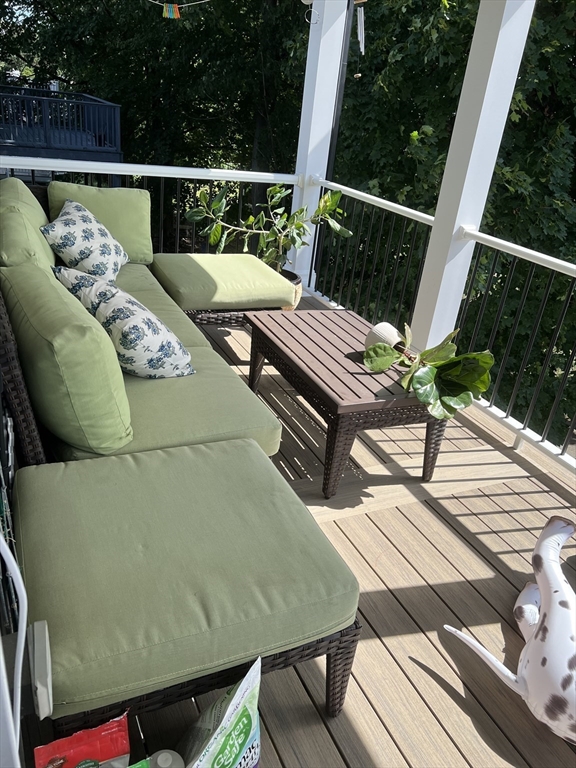 51 Linwood St, Medford