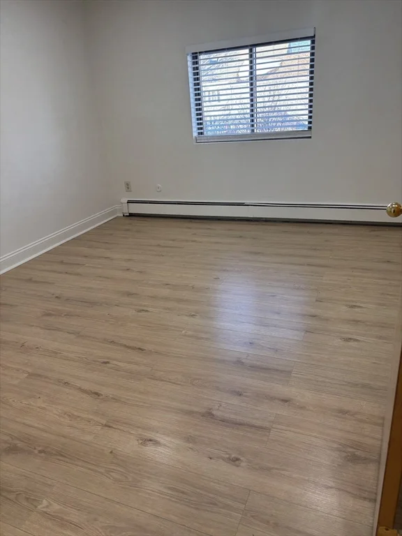 146 Willow St, Waltham