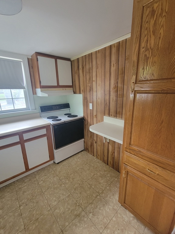 141 Howard St, Easton