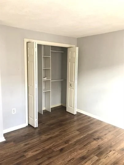 3 Circuit Ln, Watertown