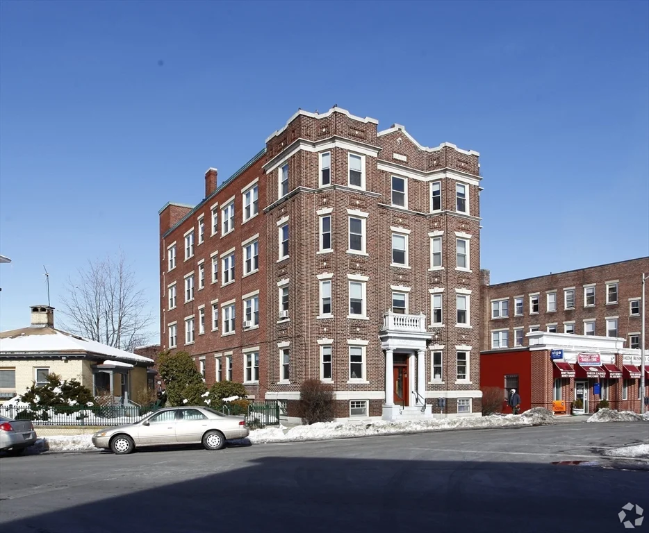 1 Harbor, Salem