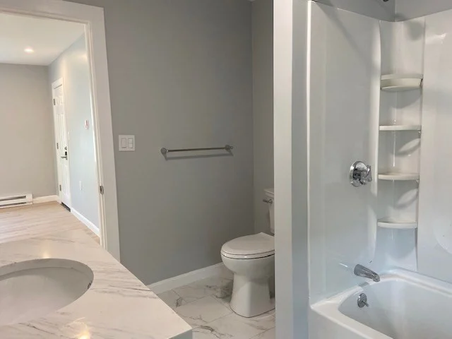 58 Ford St, Fall River