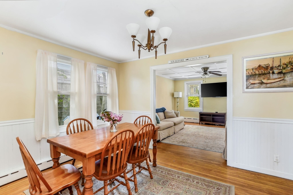 18 Washington Ave, New Bedford