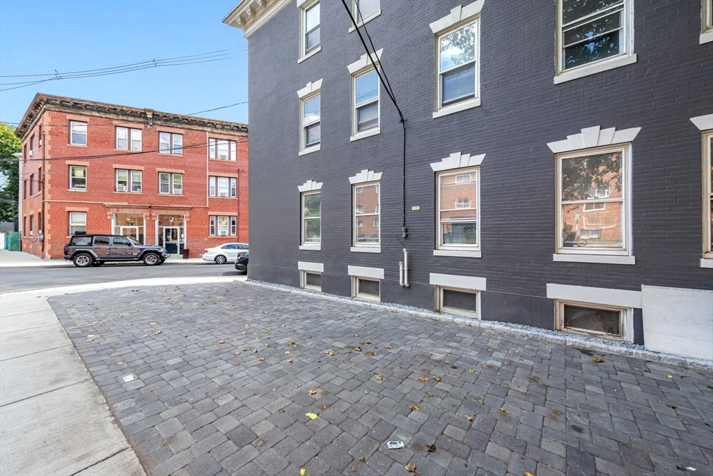 44 Brackett St, Brighton