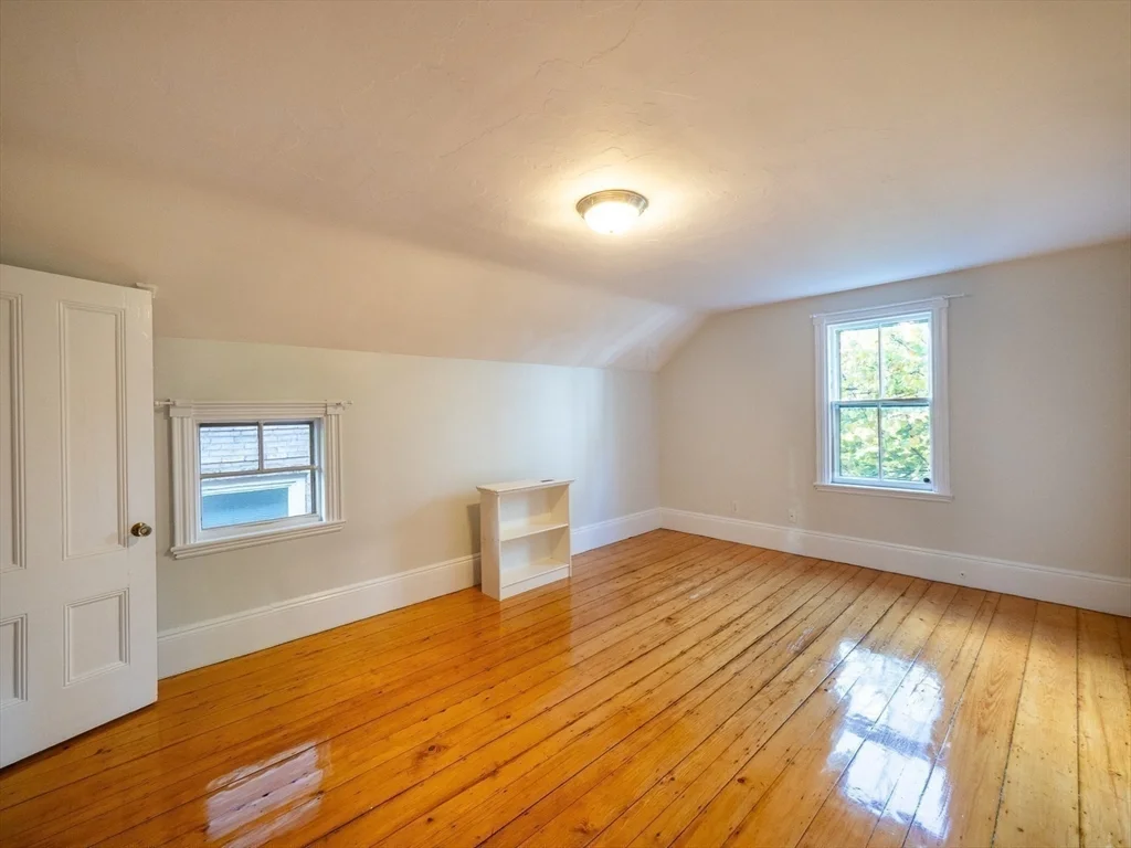 12 Adella Pl, Allston