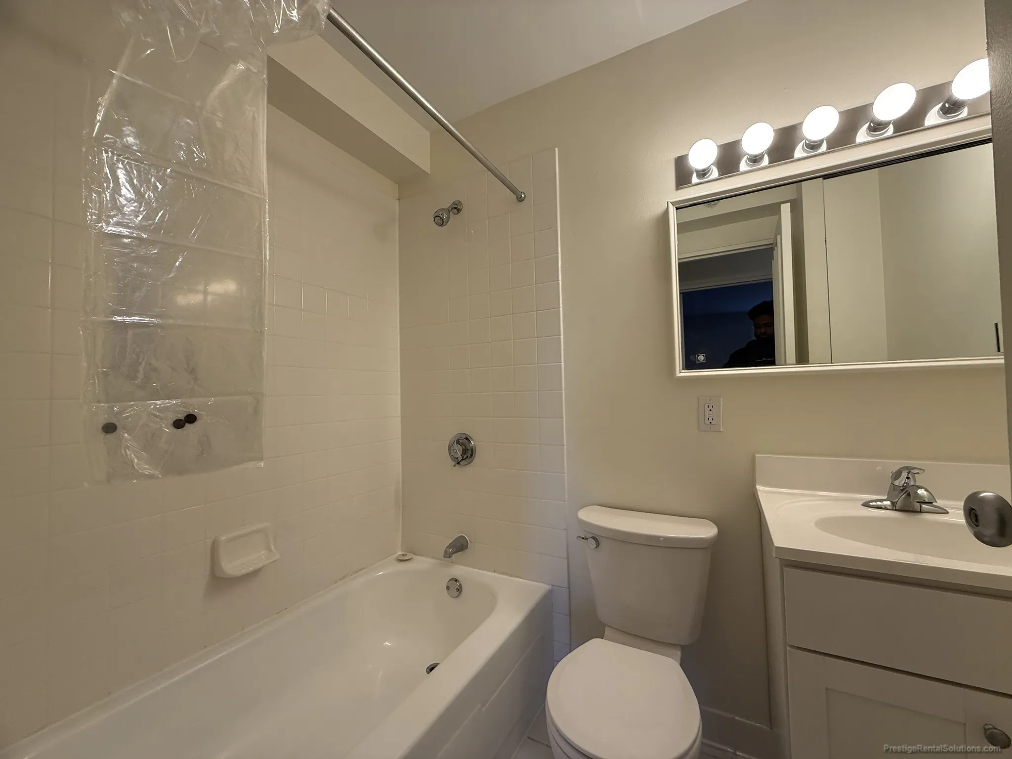 175 Freeman St, North Brookline