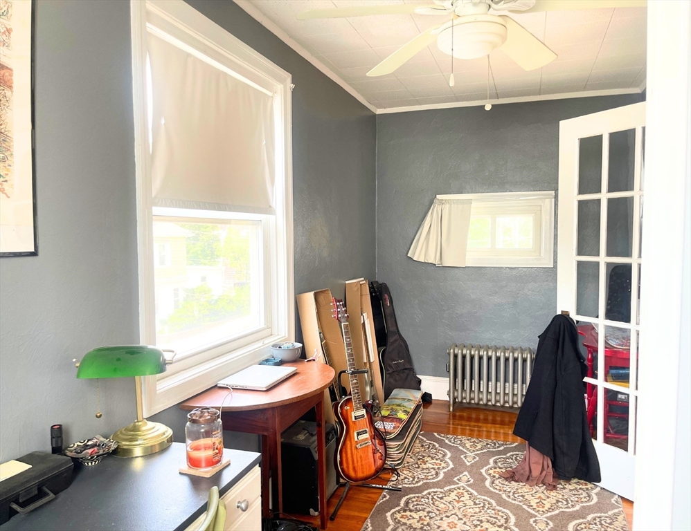 174 Ocean Ave West, Salem