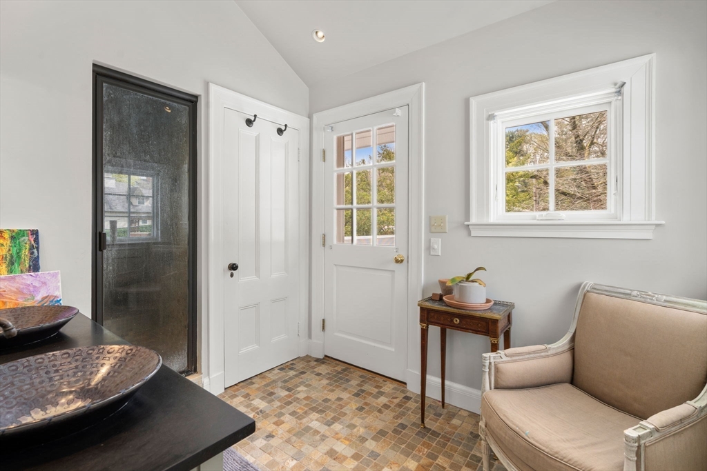 57 Hedge Rd, Brookline