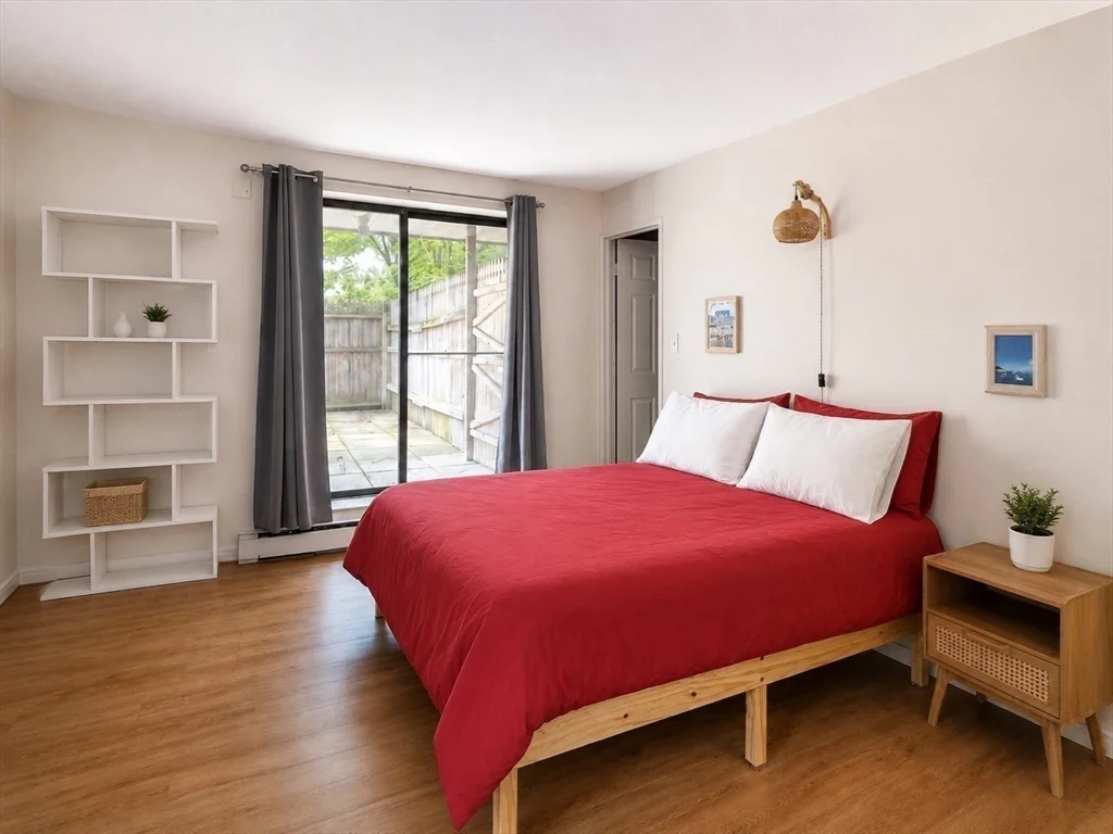 31 Harris, Coolidge Corner