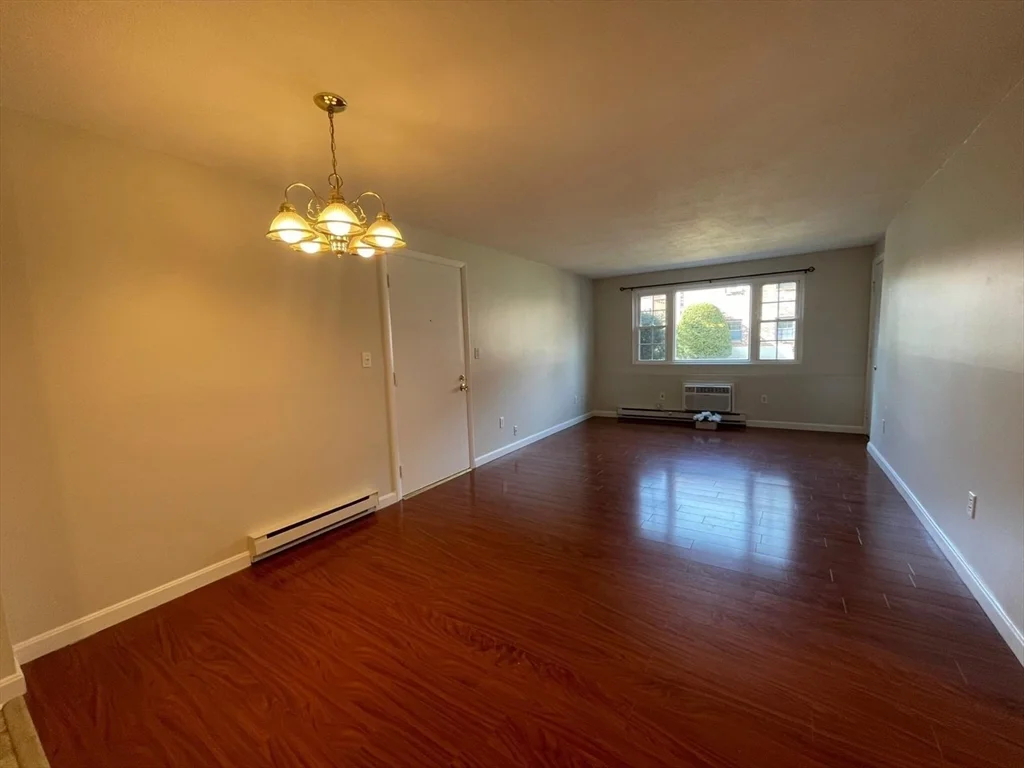16-A Mayberry Dr, Westborough