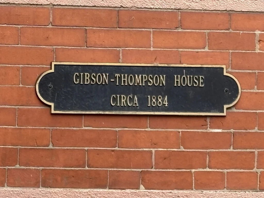 12 Cumberland St, Back Bay