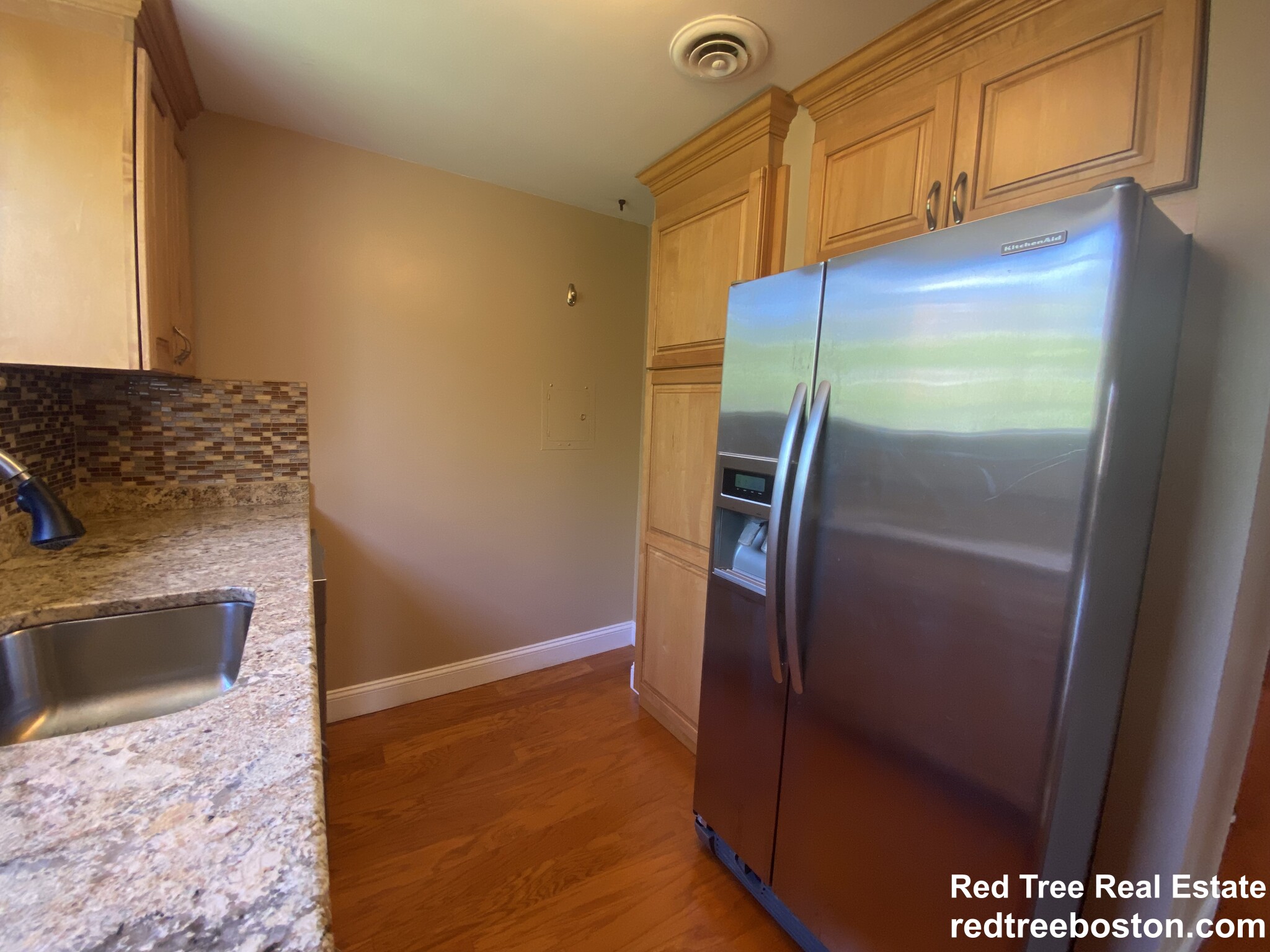 20 Stearns Rd, Coolidge Corner