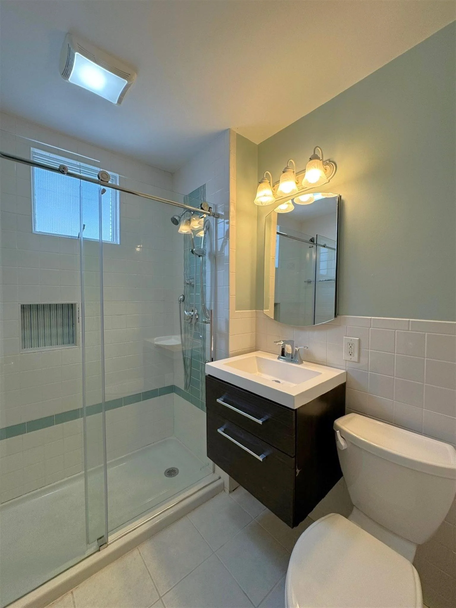 9 Gordon St, West Somerville