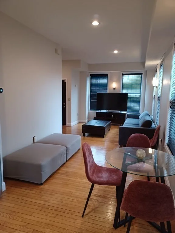 740 Broadway, Chelsea