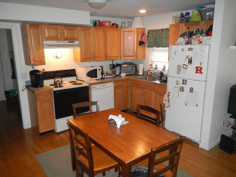 64 Hillside St, Mission Hill