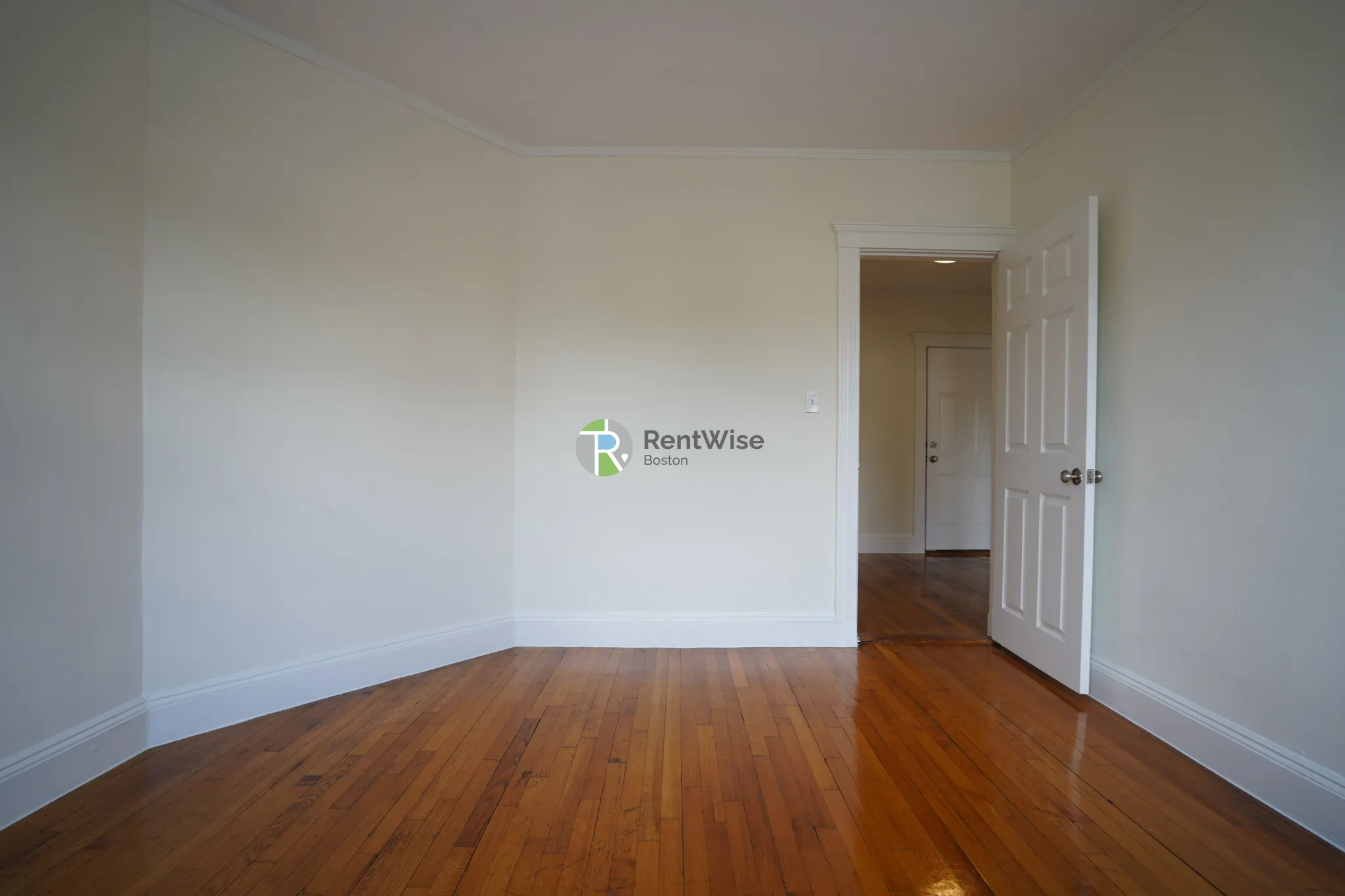 1848 Commonwealth Ave, Brighton