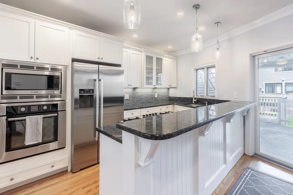 32 Emerson St, South Boston