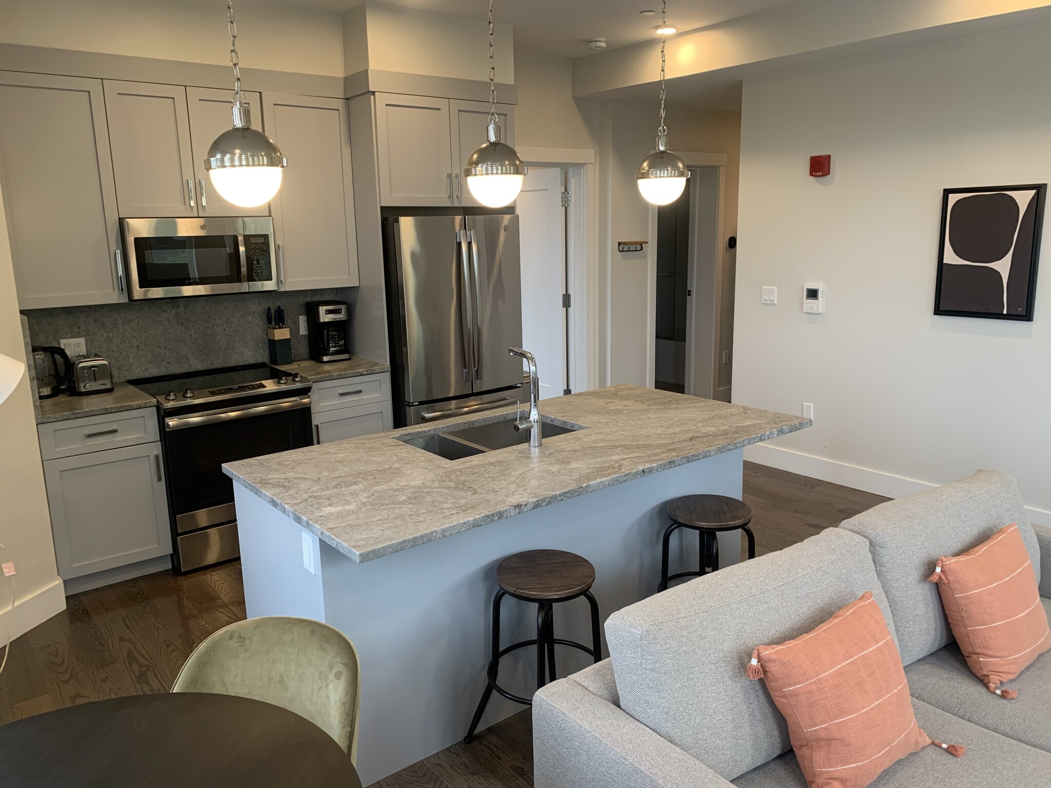 434 Mcgrath Highway, Prospect Hill