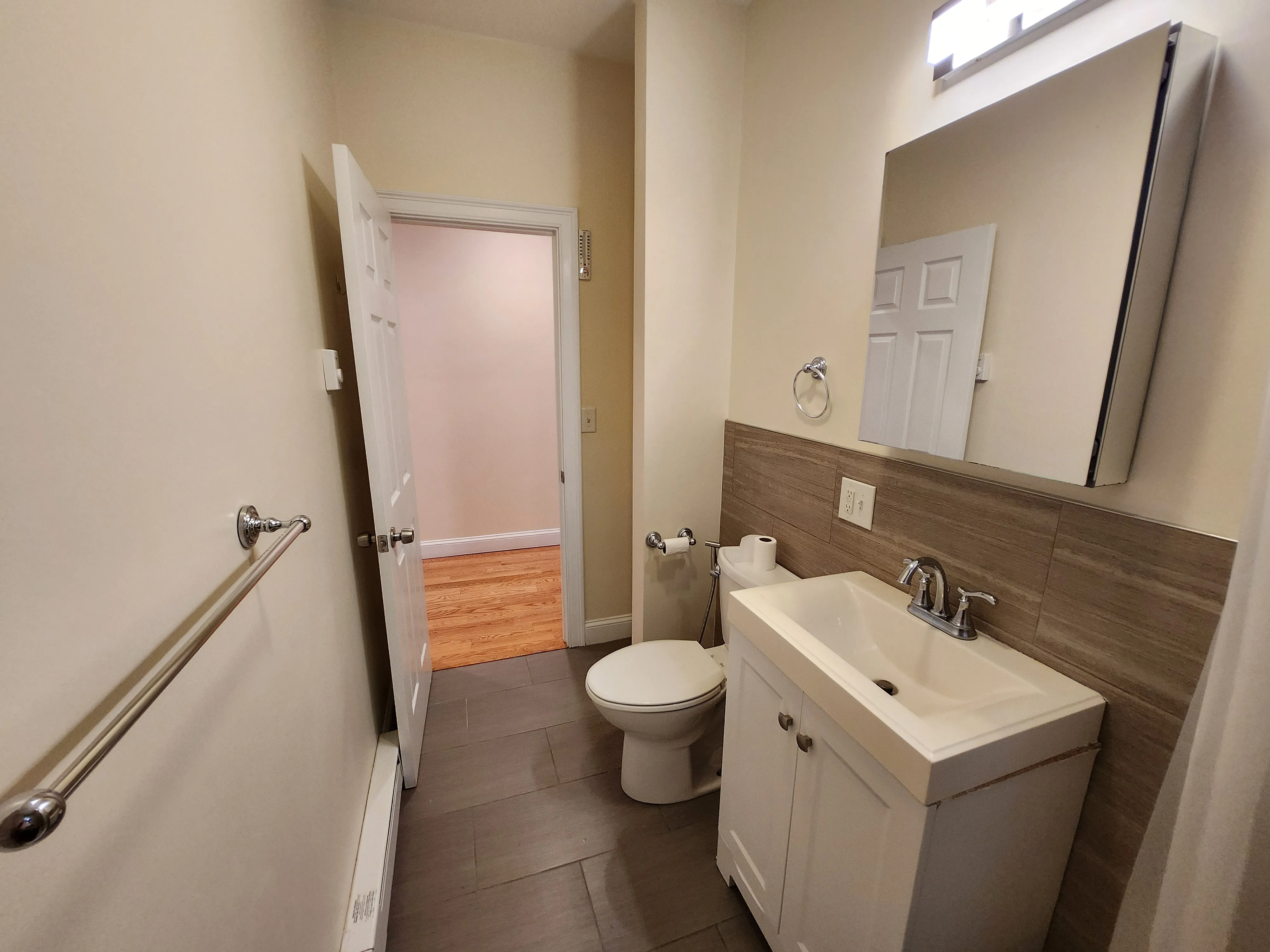 94 Brainerd Rd, Allston