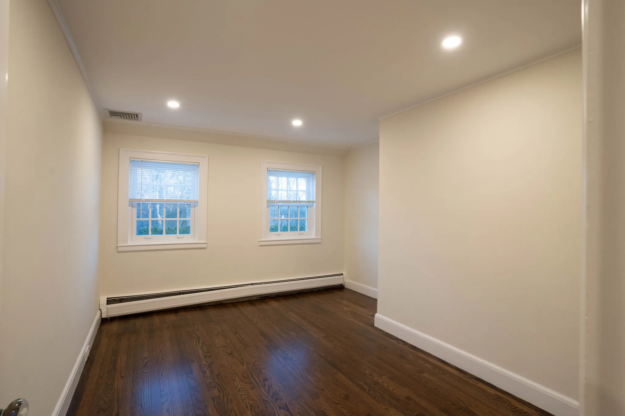 40 Puddingstone Ln, Oak Hill