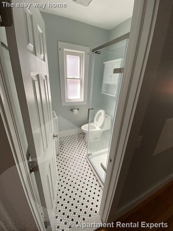 7 Bay State Ave, Davis Square