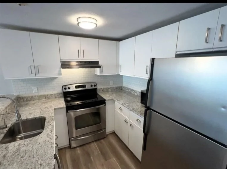 200 Woodlawn Ave, North Providence