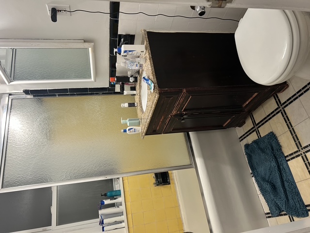 53 Manchester Rd, North Brookline