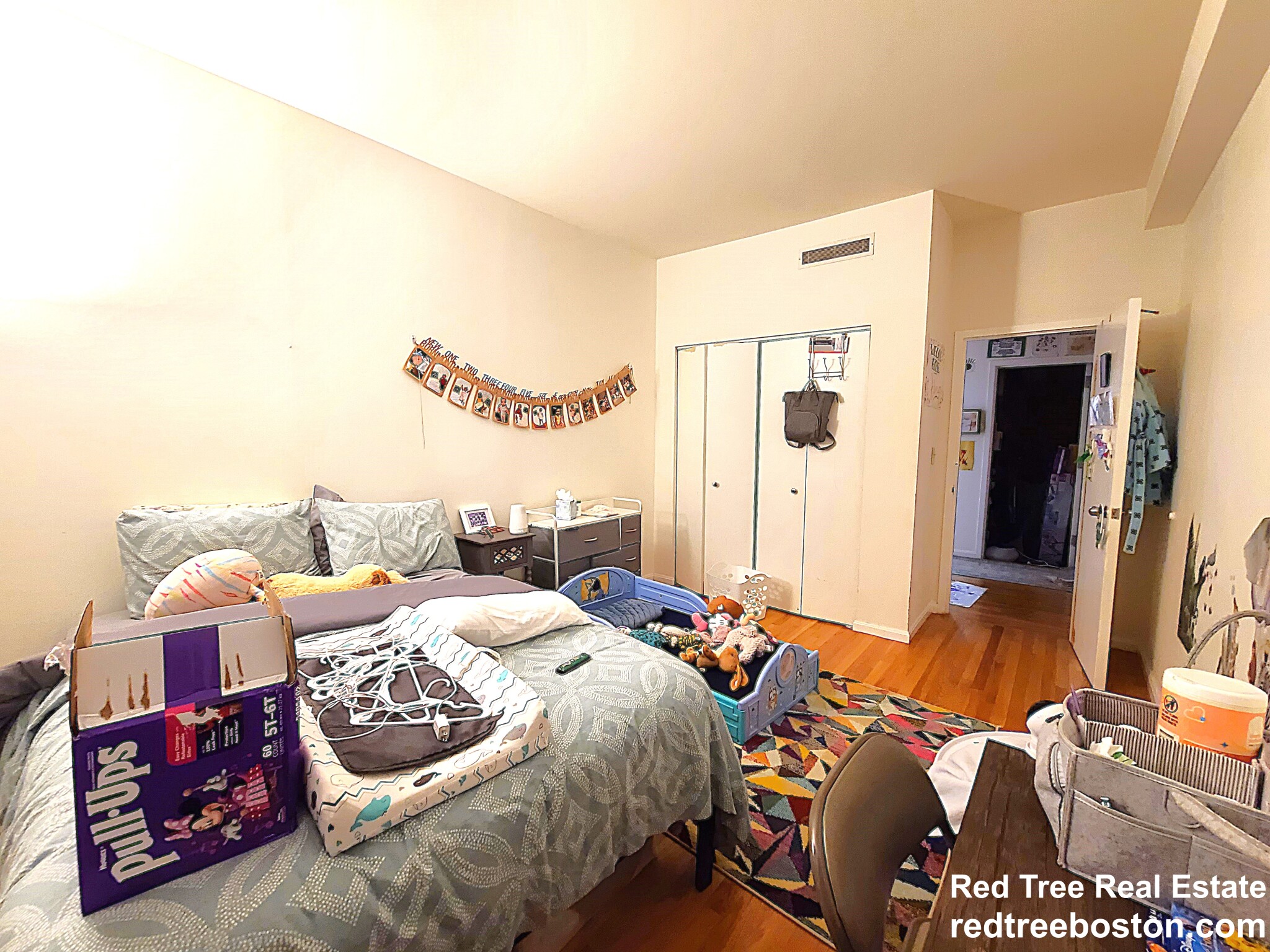 50 Winchester St, North Brookline