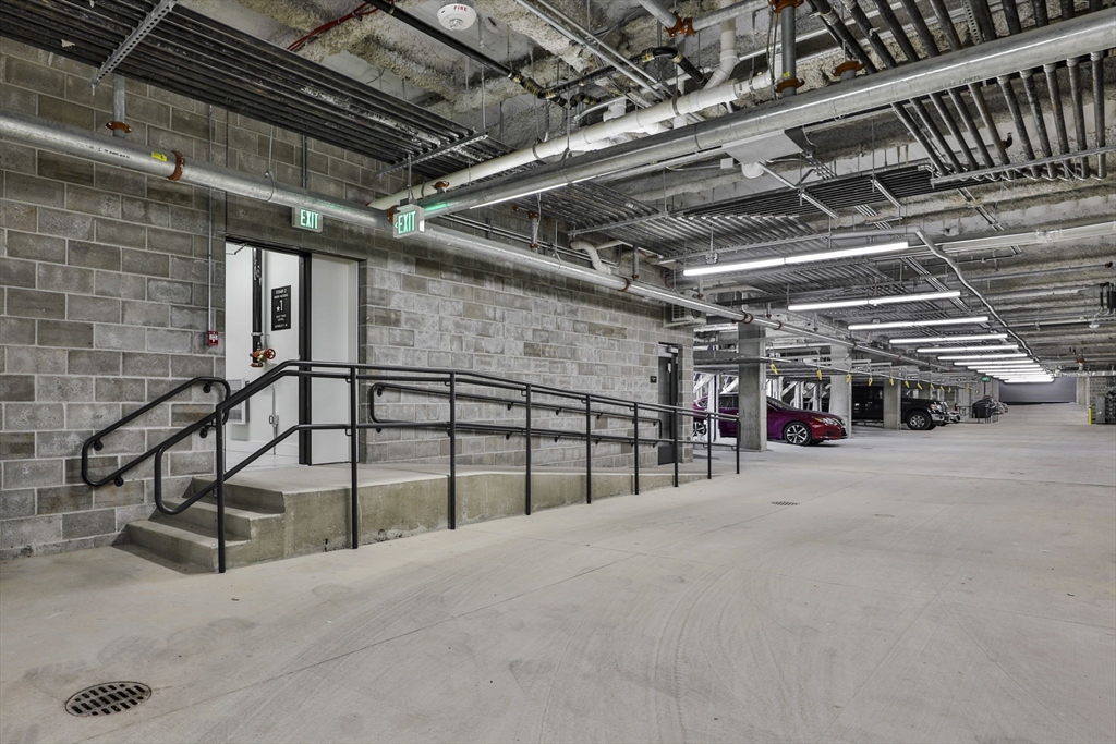 301 Border St, East Boston