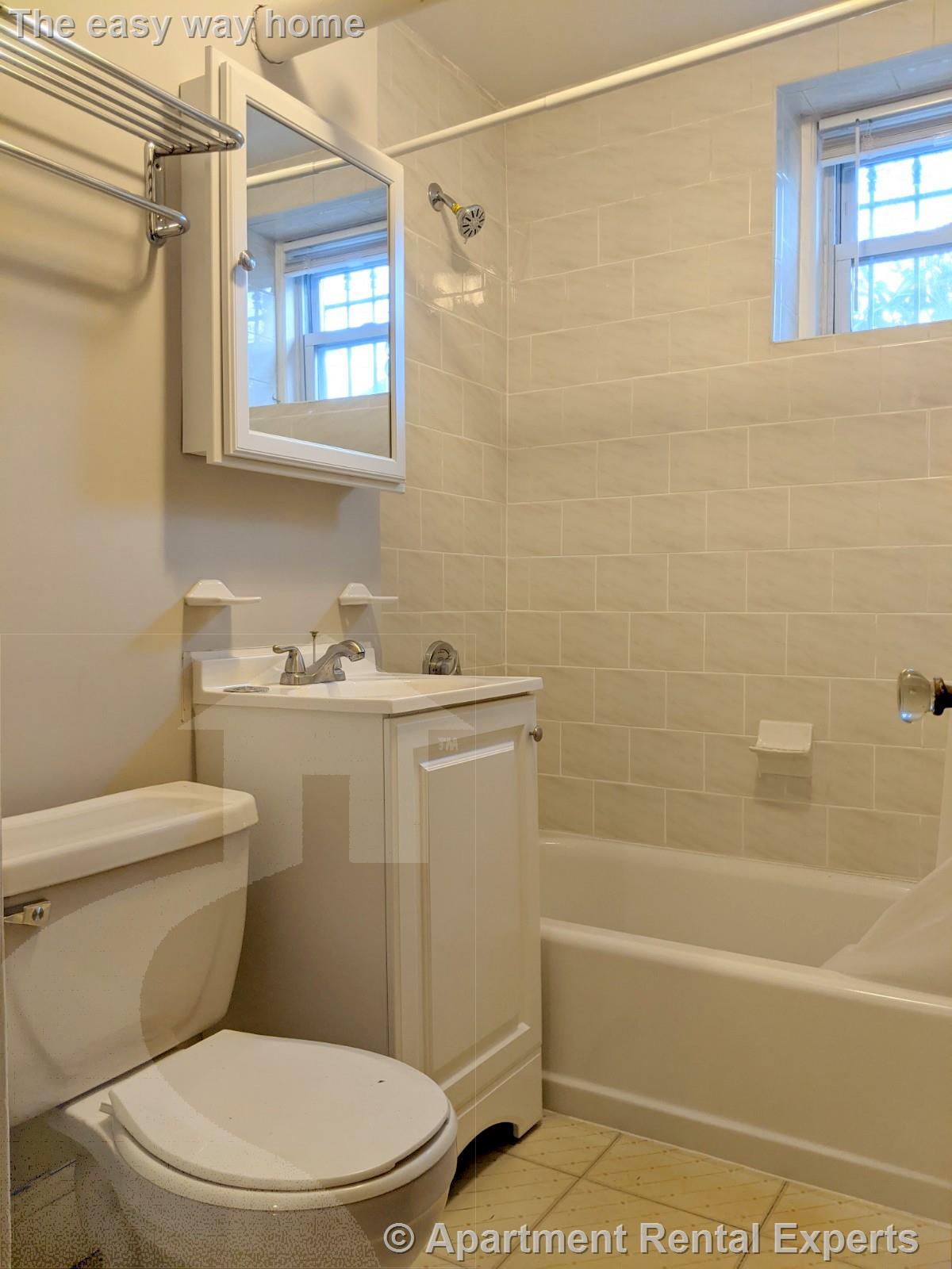 119 College Ave, Davis Square