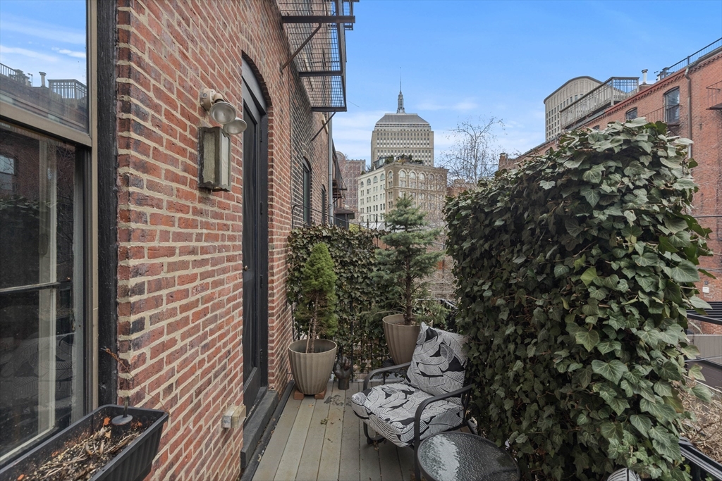 4 Cazenove St, South End