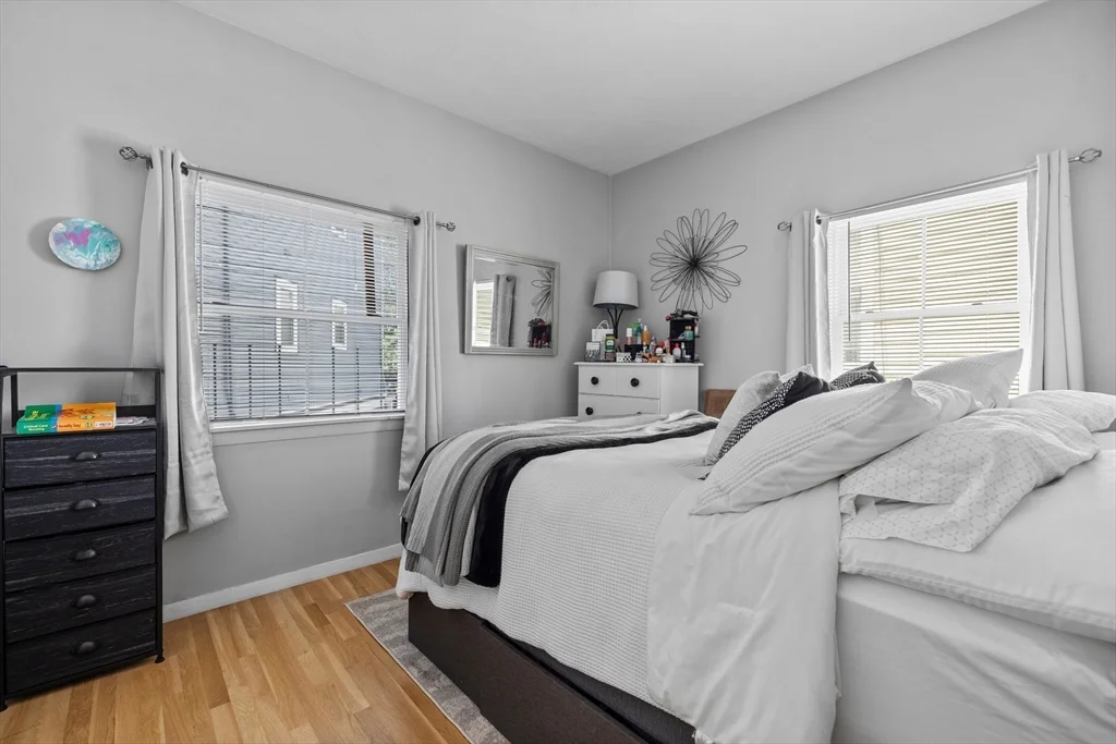 34 Edison Green, Dorchester