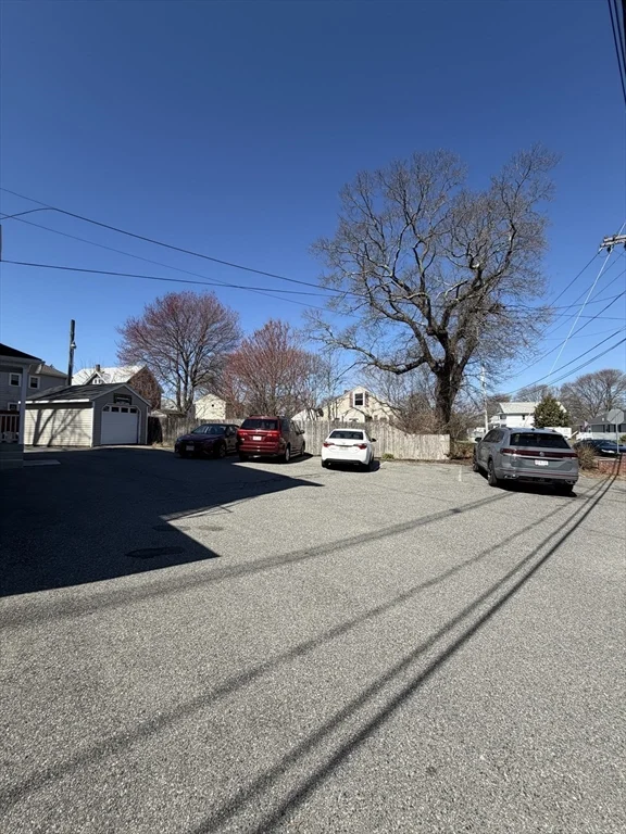 32 Pond St, South Attleboro