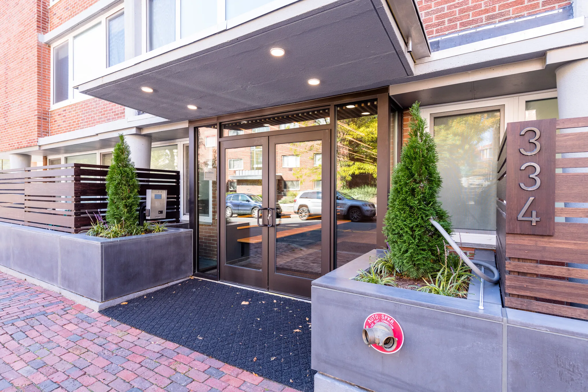 334 Harvard St, Mid-Cambridge